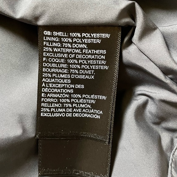 The North Face Women’s Explore Farther Parka - Picture 7 of 9